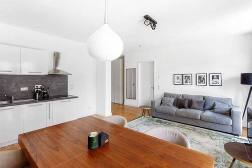 Bild 2 - 2 Zimmer Etagenwohnung zur Miete in Berlin