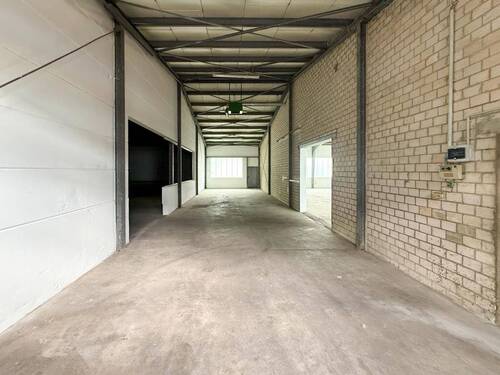 Hallenansicht IV - Anbau - 