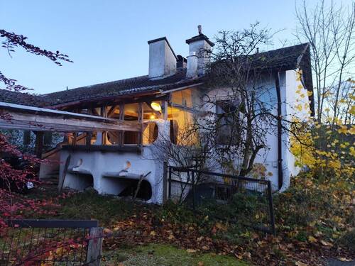 Haus Hinteransicht - 6 Zimmer Einfamilienhaus zum Kaufen in Aichkirchen