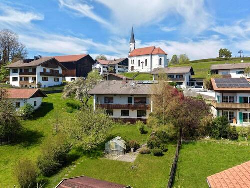Hausansicht - 7 Zimmer Mehrfamilienhaus, Wohnhaus in Saulgrub