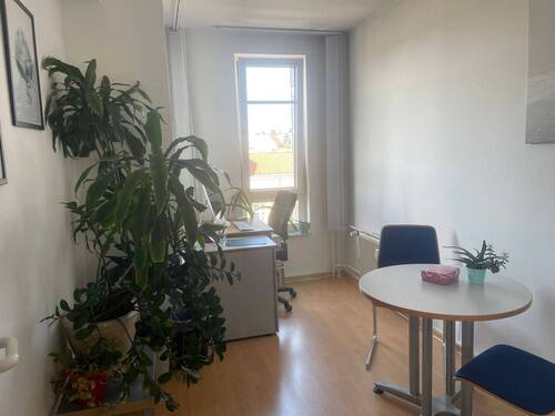 Raum 3 - Büro mit 88,00 m&sup2; in Berlin zur Miete