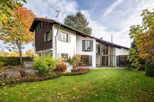 Außenansicht - AIGNER - Seeshaupt - Großzügiges Einfamilienhaus mit idealem Grundriss und idyllischem Garten