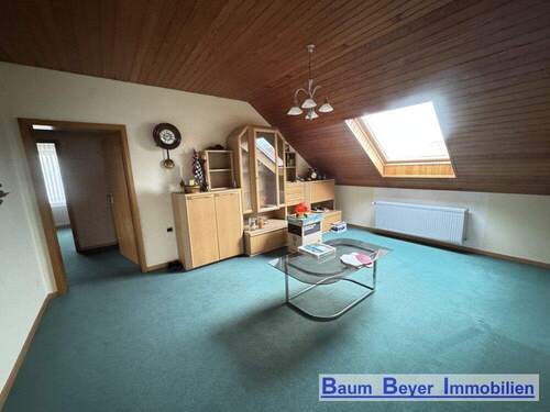 Zimmer 1 im Dachgeschoss - 