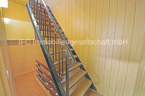 Treppe zum DG - 