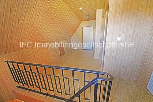 Diele / Treppenbereich im DG - 