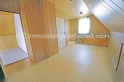 Diele / Flurbereich im DG - 