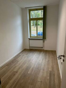 Büro - Büro mit 147,30 m&sup2; in Altenburg zur Miete