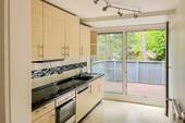 Küche mit Fenster - 