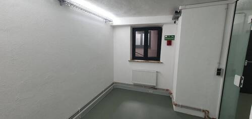Büro 02 - 