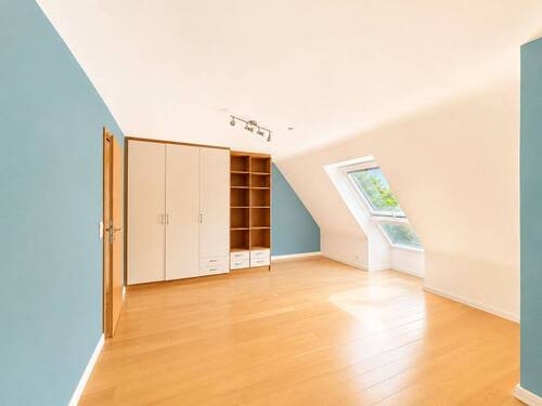 Schlafzimmer 8 - 