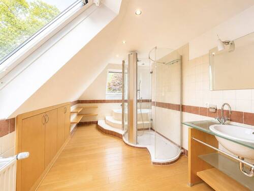 En Suite Bad 1.1 Zi. 9 - 