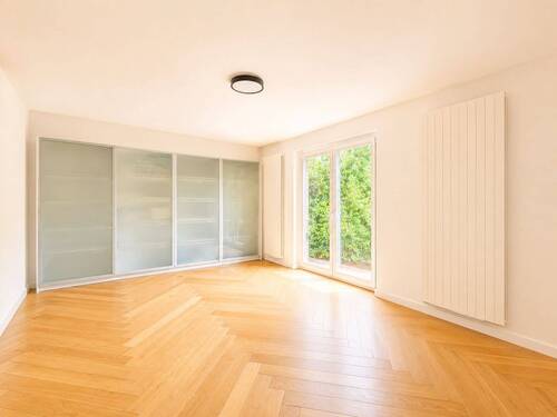 Zimmer 2 - 