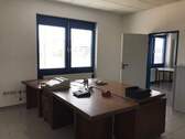 Büro 2 - Halle in Endingen