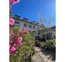 Traumhafte Lage am Weißen Hirsch !! 2-Raum Wohnung - Dresden Loschwitz/Wachwitz