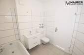 Badezimmer_Ansicht III - 