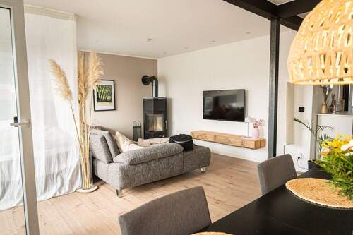 Wohnen.jpeg - 2 Zimmer Etagenwohnung zum Kaufen in Remshalden