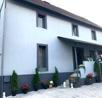 Willkommen in Ihrem Traumhaus - Perfekt modernisiertes Einfamilienhaus aus der Jahrhundertwende - Nidda Ulfa