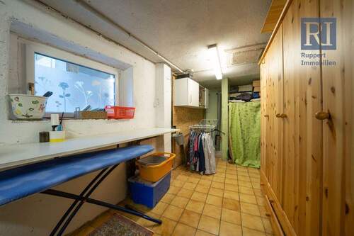 Hauswirtschaftsraum, EG - 4 Zimmer Reihenmittelhaus in Kolitzheim