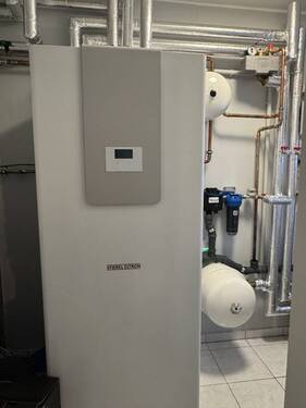 Nagelneue Wärmepumpe - 