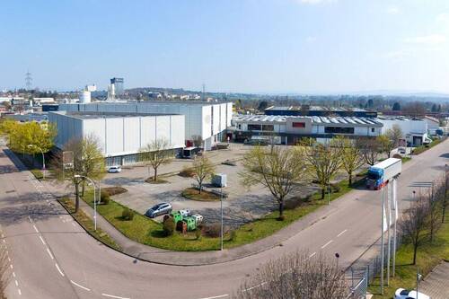Blick von SW - Gewerbeobjekt (Büro, Produktion, Verkauf) in Kornwestheim zum Kaufen