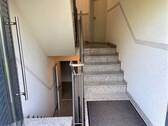 Treppenhaus Mieter-Eingang - 