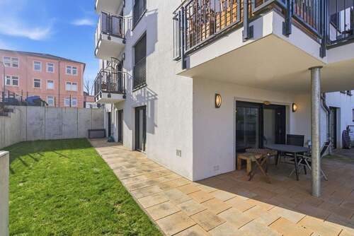 Terrasse mit Garten - 2 Zimmer Terrassenwohnung zum Kaufen in Dresden