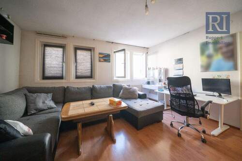 Wohnzimmer, 1. OG links Vorderhaus - 