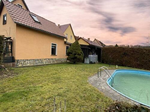 Gästehaus und Pool - Einfamilienhaus mit 145,00 m&sup2; in Blankenhain zum Kaufen