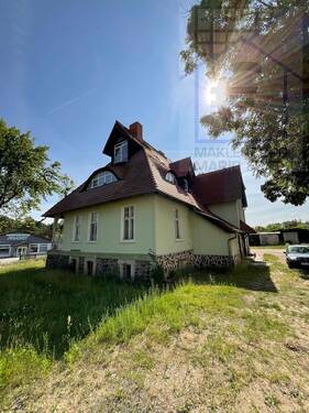 Hausansicht - KOMFORTABLE UNTERKUNFT FÜR FIRMEN, MONTEURE UND MITARBEITER 15,.EUR PRO BETT