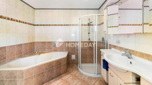 EG Badezimmer 1 - 