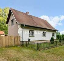 Zweifamilienhaus mit 6 Zimmern, Garten und Teilkeller - auch als Mehrgenerationenhaus nutzbar - Zehdenick OT Marienthal