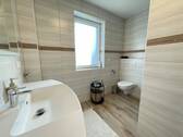 Badezimmer Erdgeschoss - 