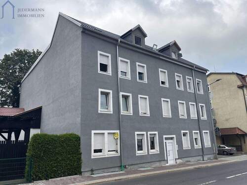 Hausansicht - 2 Zimmer Mehrfamilienhaus, Wohnhaus in Eisenach