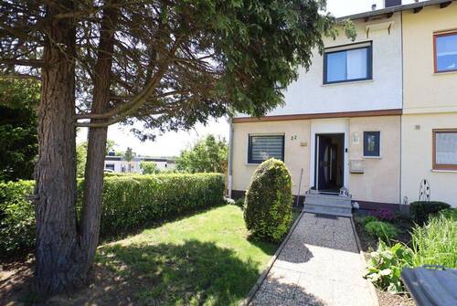 Hausansicht - 5 Zimmer Reihenendhaus zum Kaufen in Swisttal