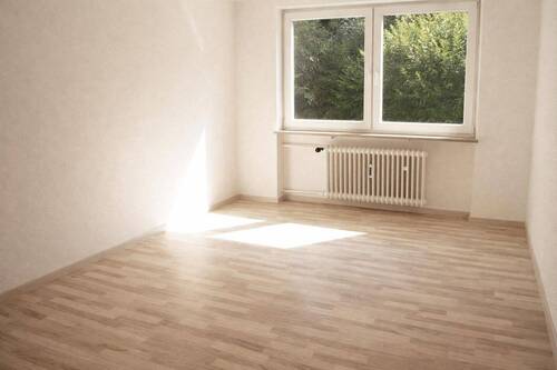 Schlafzimmer - 2 Zimmer Etagenwohnung in München