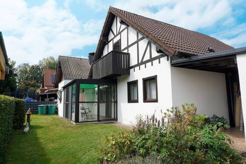 Außenansicht - Mehrfamilienhaus, Wohnhaus mit 98,00 m² in Dahlem zum Kaufen