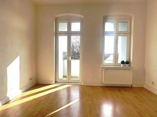 Balkonzimmer zum Wasser - FREI WHG, DIREKT AM WASSER GELEGEN, HELLE 3 ZIM-AB-WHG. MIT TOLLEM LOGGIA IM GRÜNEN BERLIN-KÖPENICK