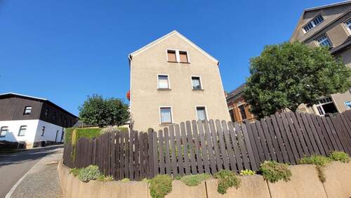 Giebelseite - 6 Zimmer Reihenendhaus zum Kaufen in Falkenstein