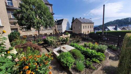 kleiner Garten - Reihenendhaus mit 90,00 m&sup2; in Falkenstein zum Kaufen