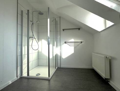 Duschbad mit Tageslicht - 