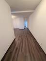 Flur Eingang - 2 Zimmer Etagenwohnung zur Miete in Pforzheim