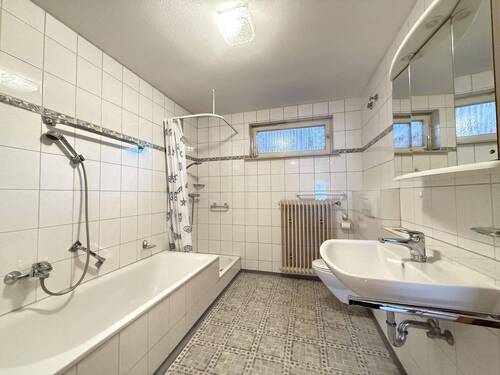 EG - Bad/WC - 