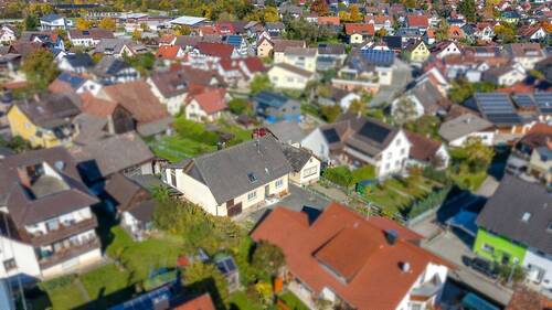 Luftbild - 8 Zimmer Einfamilienhaus in Eigeltingen