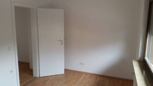 OG: Arbeits-/Kinderzimmer - 