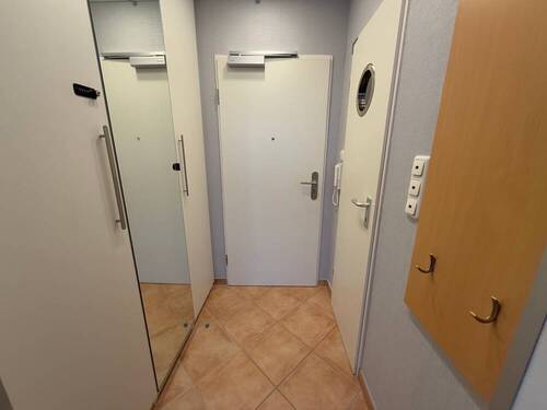 Diele - 1 Zimmer Etagenwohnung zum Kaufen in Wangerland
