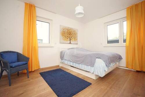 Kind, Gast, Arbeiten - 