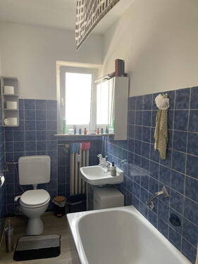 Badezimmer - 2 Zimmer Etagenwohnung in Hameln