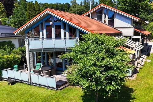 Hausansicht - Einfamilienhaus mit 352,00 m² in Wörthsee zum Kaufen