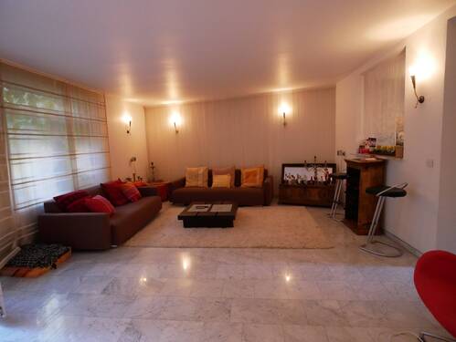 Wohnzimmer - 2 Zimmer Etagenwohnung in Karlsruhe