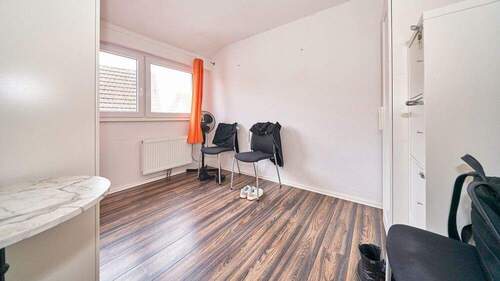 DG_Praxis_Zimmer_3_01 - 